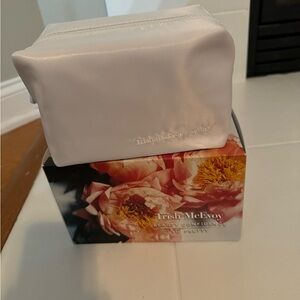 Trish McEvoy Beauty Pouch